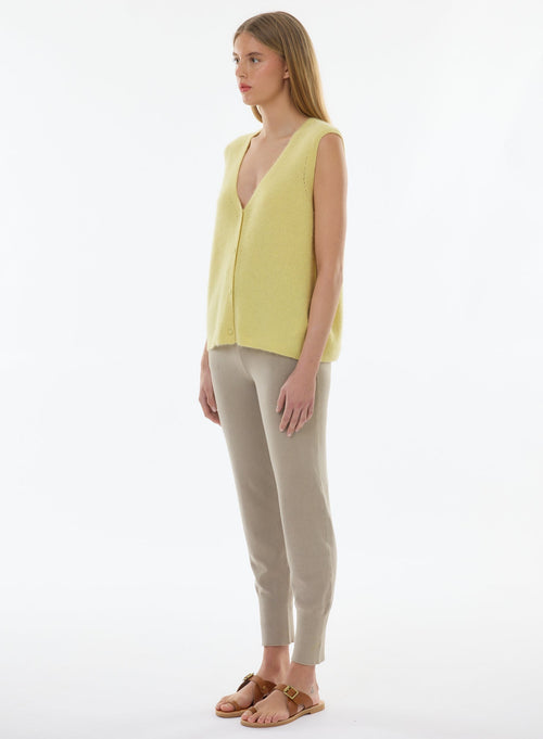 Gilet Jaune Col V Sans Manches en Raccoon / Polyamide - MAJESTIC FILATURES