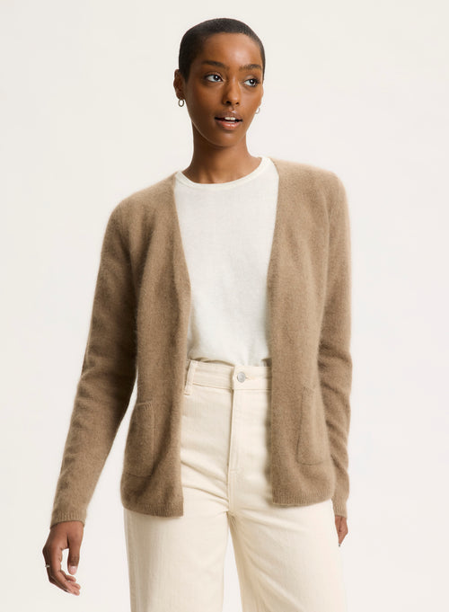 Gilet Beige Col V Manches Longues en Raccoon / Polyamide - MAJESTIC FILATURES