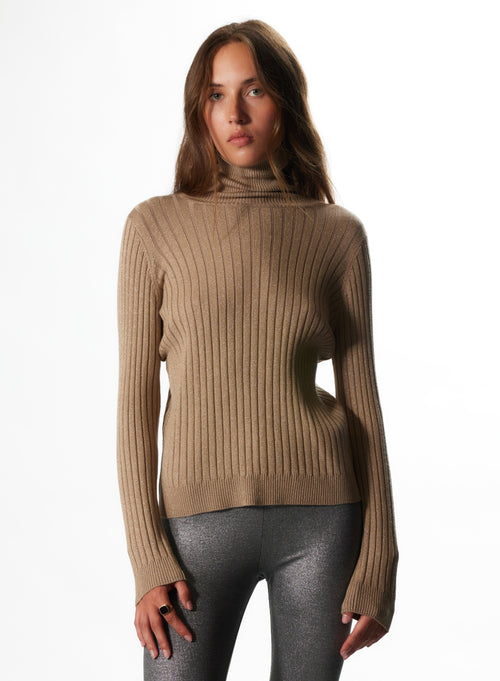 Pull Camel Col Roulé Manches Longues en Coton Organique / Viscose / Elasthanne / Fibre Métalisée - MAJESTIC FILATURES