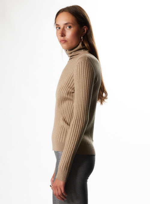 Pull Camel Col Roulé Manches Longues en Coton Organique / Viscose / Elasthanne / Fibre Métalisée - MAJESTIC FILATURES