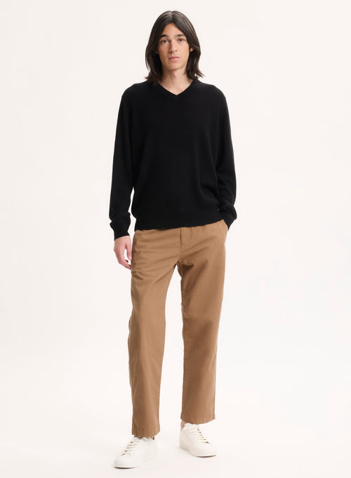 Schwarzer Pullover mit V-Ausschnitt und langen Ärmeln aus Kaschmir - MAJESTIC FILATURES