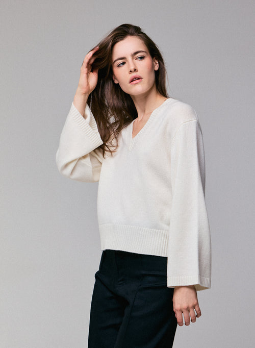 Pull Blanc Col V Manches Longues en Laine merinos - MAJESTIC FILATURES
