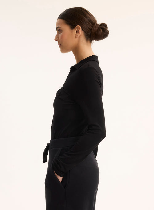 Chemise Noire Anna 2 poches en Viscose et Élasthanne - MAJESTIC FILATURES