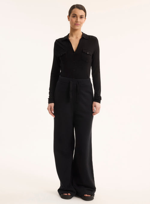 Chemise Noire Anna 2 poches en Viscose et Élasthanne - MAJESTIC FILATURES