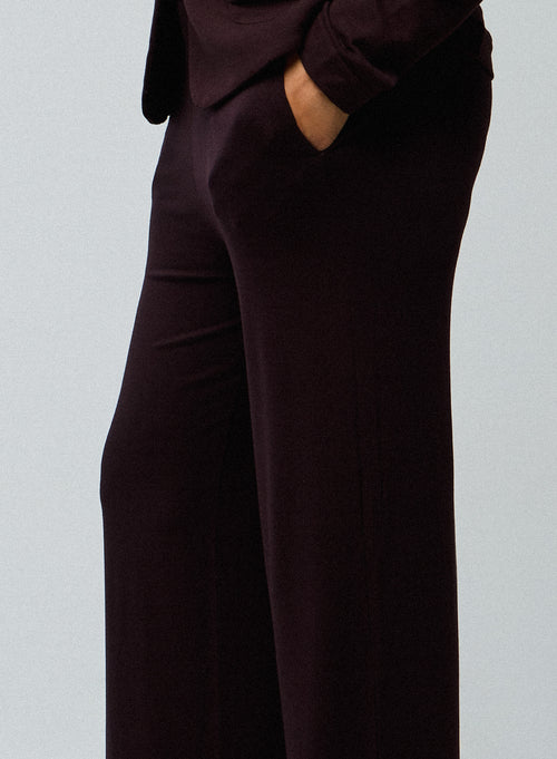 Aubergine Viskose / Elasthan Hose - MAJESTIC FILATURES
