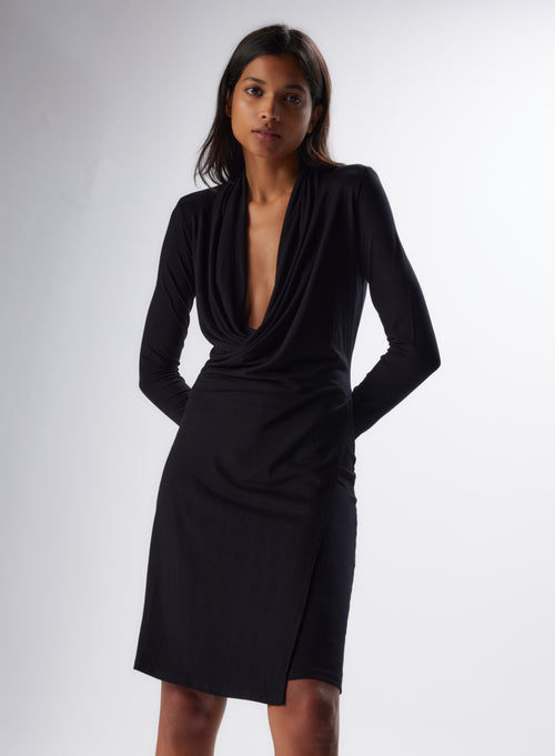 Robe Noir Col Bénitier Manches Longues en Viscose et Élasthanne - MAJESTIC FILATURES