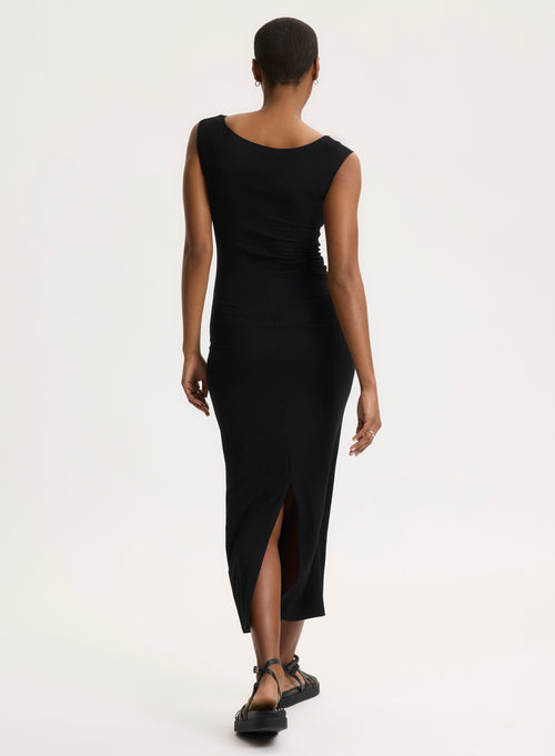 Robe Noire Col Dégagé Sans Manches en Viscose / Élasthanne - MAJESTIC FILATURES