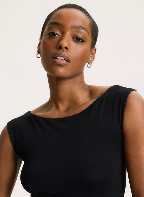 Robe Noire Col Dégagé Sans Manches en Viscose / Élasthanne - MAJESTIC FILATURES