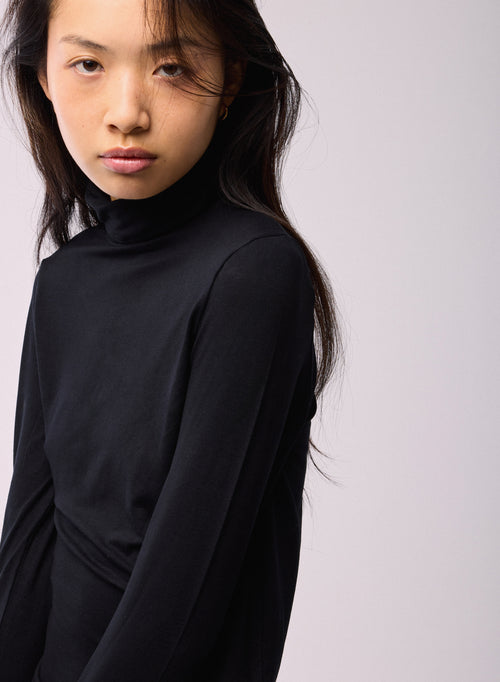 T-shirt Noir Col Roulé Manches Longues en Viscose et Élasthanne - MAJESTIC FILATURES