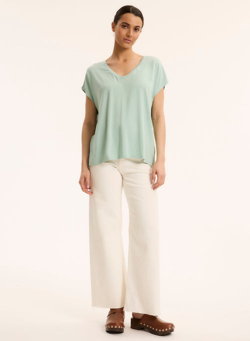T-shirt Bleu Col V Manches Courtes en Viscose / Élasthanne - MAJESTIC FILATURES