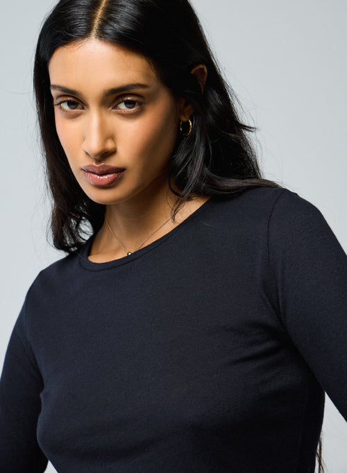 Marine T-Shirt mit Rundhalsausschnitt und langen Ärmeln aus Baumwolle und Kaschmir - MAJESTIC FILATURES