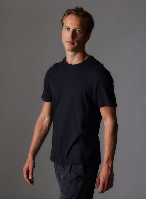 Marine T-Shirt mit Rundhalsausschnitt und kurzen Ärmeln aus Baumwolle und Kaschmir - MAJESTIC FILATURES