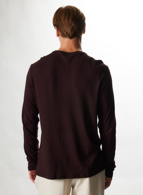 Auberginefarbenes T-Shirt mit Rundhalsausschnitt und langen Ärmeln aus Baumwolle und Kaschmir - MAJESTIC FILATURES