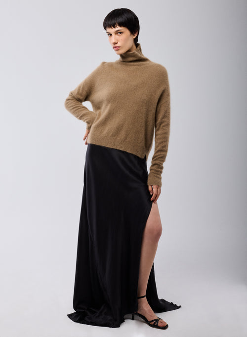 Pull Beige Col Roulé Manches Longues en Raccon wool / Polyamide - MAJESTIC FILATURES