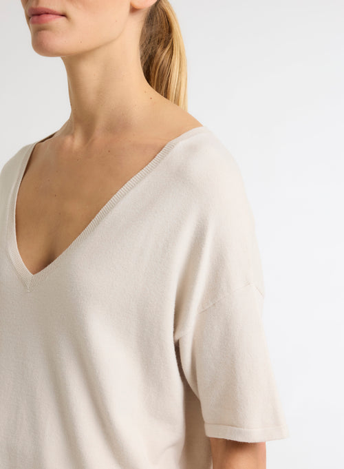 Pull beige Col V Manches Courtes - MAJESTIC FILATURES