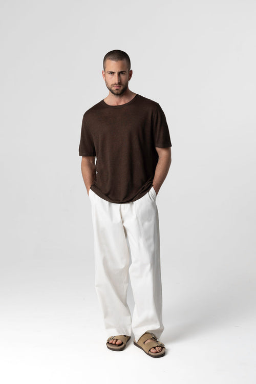 T-Shirt mit Rundhalsausschnitt und kurzen Ärmeln aus Leinen in Dunkelbraun - MAJESTIC FILATURES
