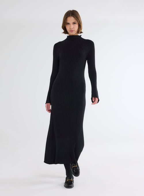 Robe Longue Noire Manches Longues - MAJESTIC FILATURES