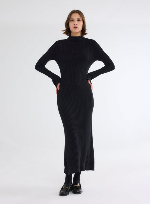 Robe Longue Noire Manches Longues - MAJESTIC FILATURES