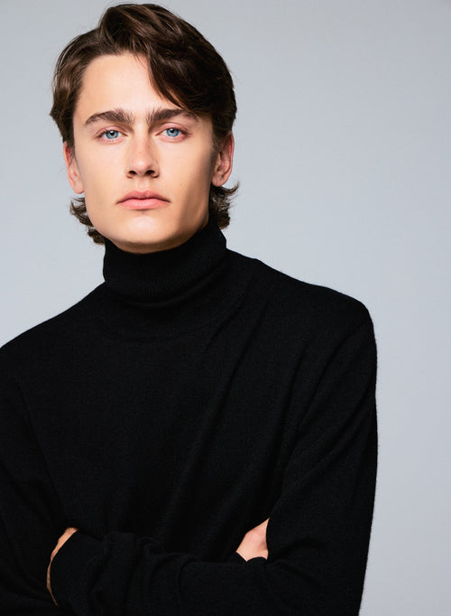 Pull Noir Col Roulé Manches Longues en Cachemire - MAJESTIC FILATURES