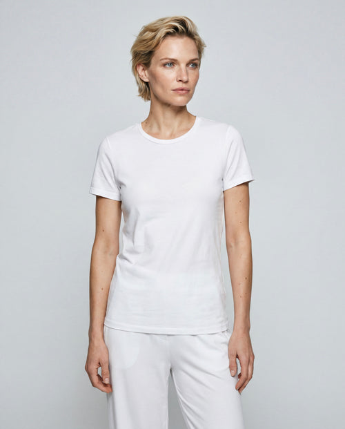 Rundhals T-Shirt mit kurzen Ärmeln aus Lyocel, Tencel / Bio-Baumwolle in Weiß - MAJESTIC FILATURES