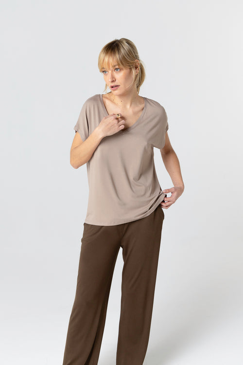 T-shirt Marron Col V Manches Courtes en Viscose / Elasthanne - MAJESTIC FILATURES