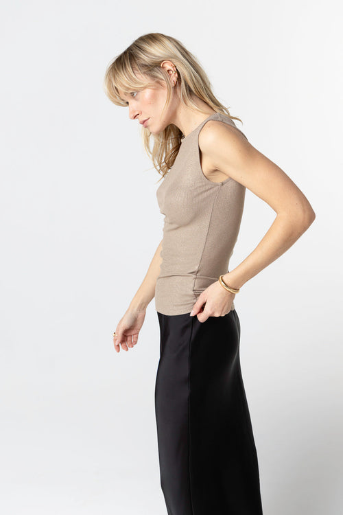 Débardeur Coffe Latte Col Bateau Sans Manches en Viscose / Elasthanne - MAJESTIC FILATURES