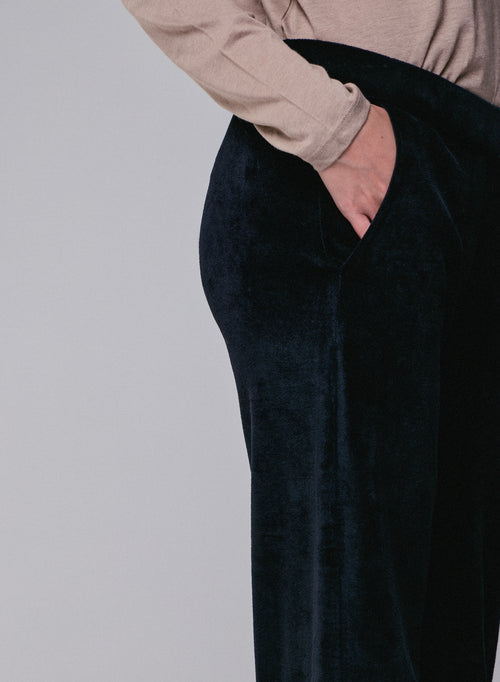 Schwarze gerade Hose aus Samt - MAJESTIC FILATURES