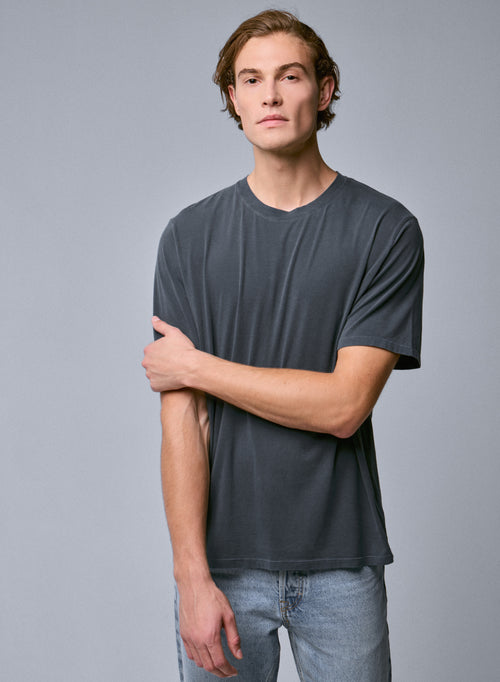 Graues Kurzarm-T-Shirt mit Rundhalsausschnitt aus Bio-Baumwolle / Elasthan - MAJESTIC FILATURES