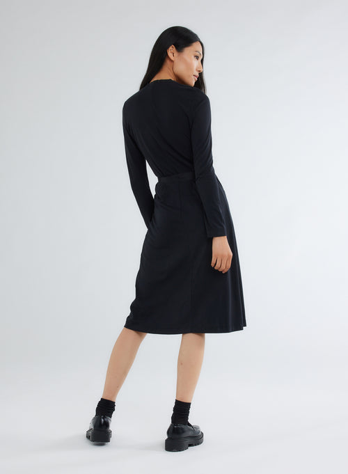 Robe Noir Cache cœur Manches Longues en Coton et Lyocell - MAJESTIC FILATURES