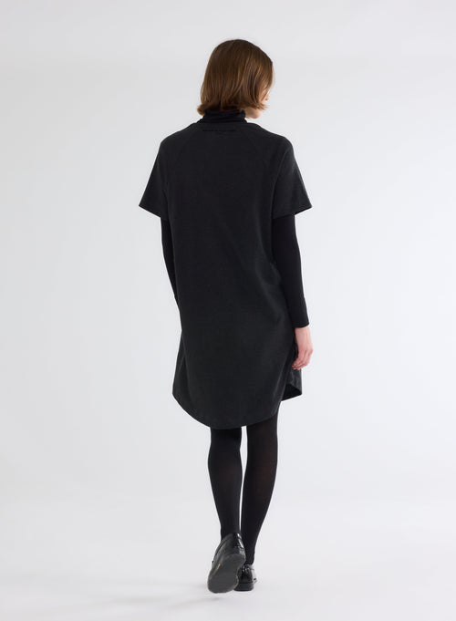 Robe Noire Col Rond Manches Courtes en 100% Coton organique - MAJESTIC FILATURES