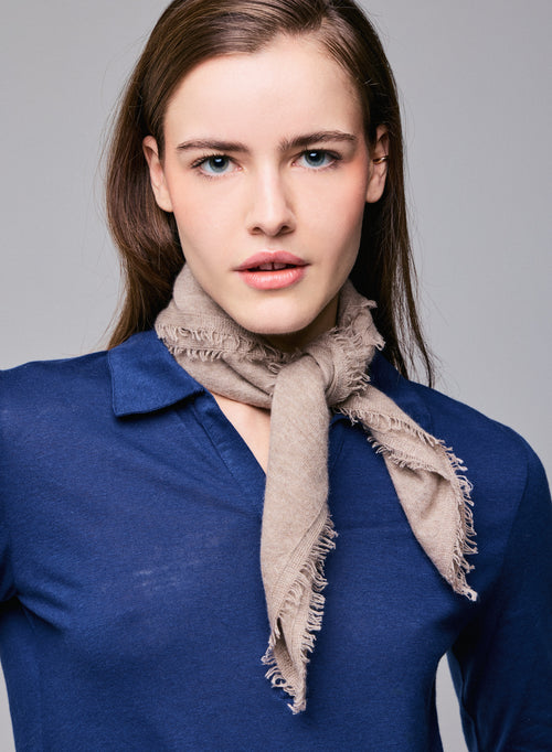 Bandana Beige en Cachemire - MAJESTIC FILATURES