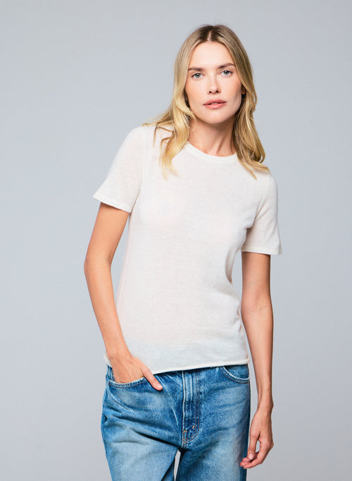 Weißes Kaschmir-T-Shirt mit Rundhalsausschnitt und kurzen Ärmeln - MAJESTIC FILATURES