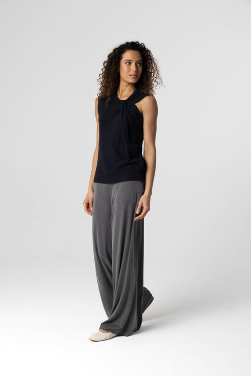 Ärmelloses Tanktop mit Knotenausschnitt aus Baumwolle/Leinen in Schwarz - MAJESTIC FILATURES