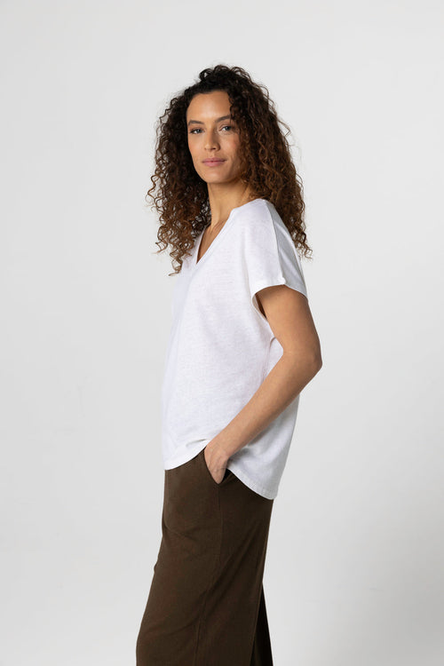 T-shirt Milk Col V Manches Courtes en Coton / Lin - MAJESTIC FILATURES