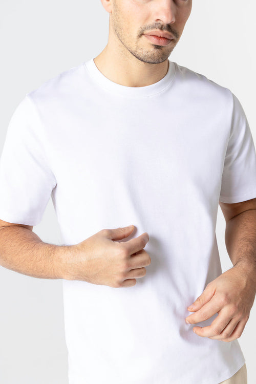 Rundhals T-Shirt mit kurzen Ärmeln aus Supima-Baumwolle in Weiß - MAJESTIC FILATURES