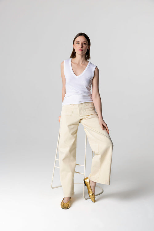 Ärmelloses Tanktop mit V-Ausschnitt aus Viskose/Elasthan in Weiß - MAJESTIC FILATURES