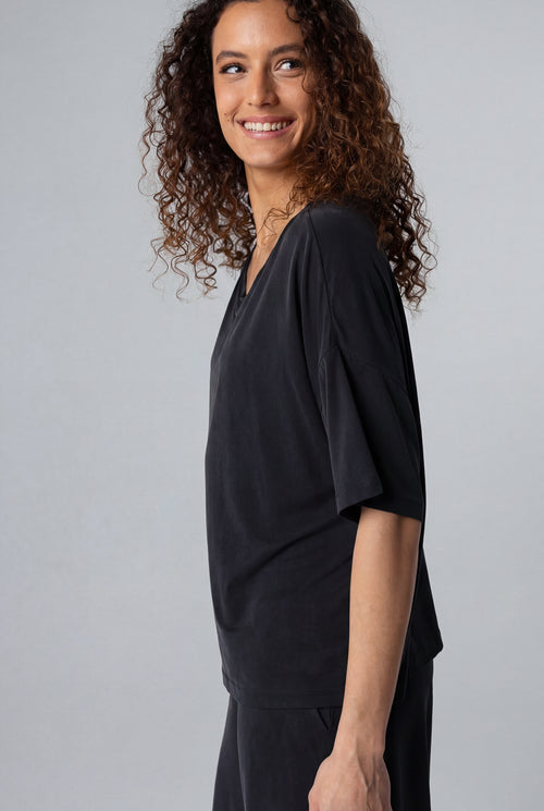 T-shirt Noir Col Rond Manches Courtes en Cupro / Elasthanne - MAJESTIC FILATURES